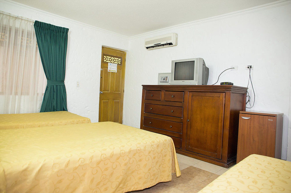 Ayenda 1223 Porton De La 10 Hotell Medellín Exteriör bild