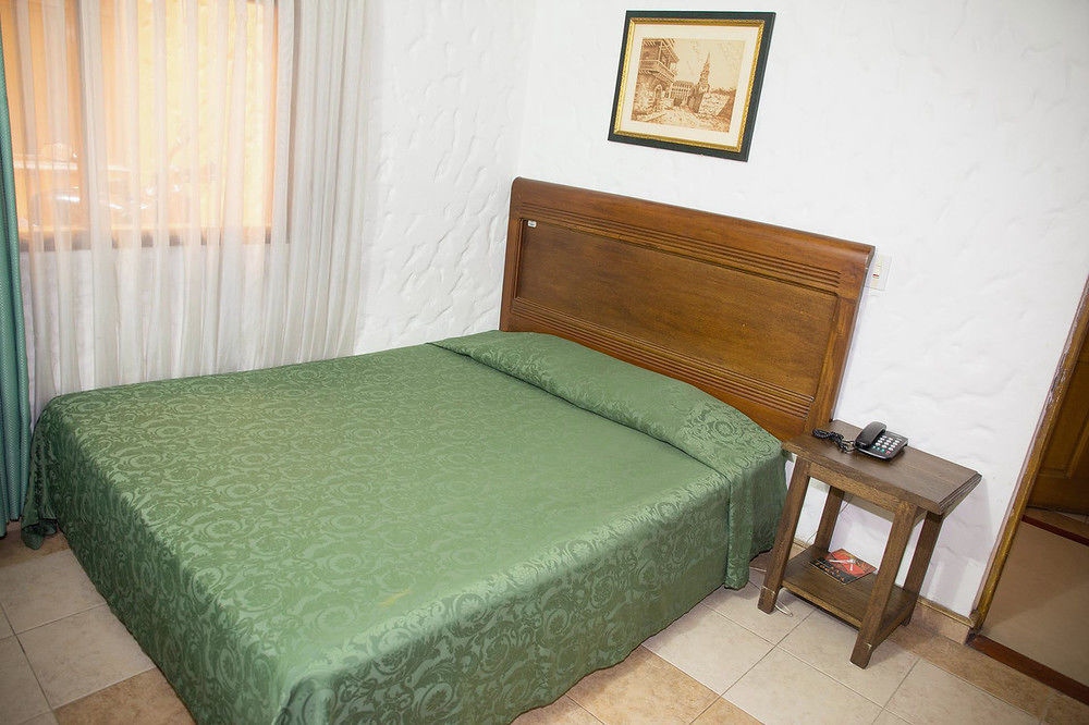 Ayenda 1223 Porton De La 10 Hotell Medellín Exteriör bild